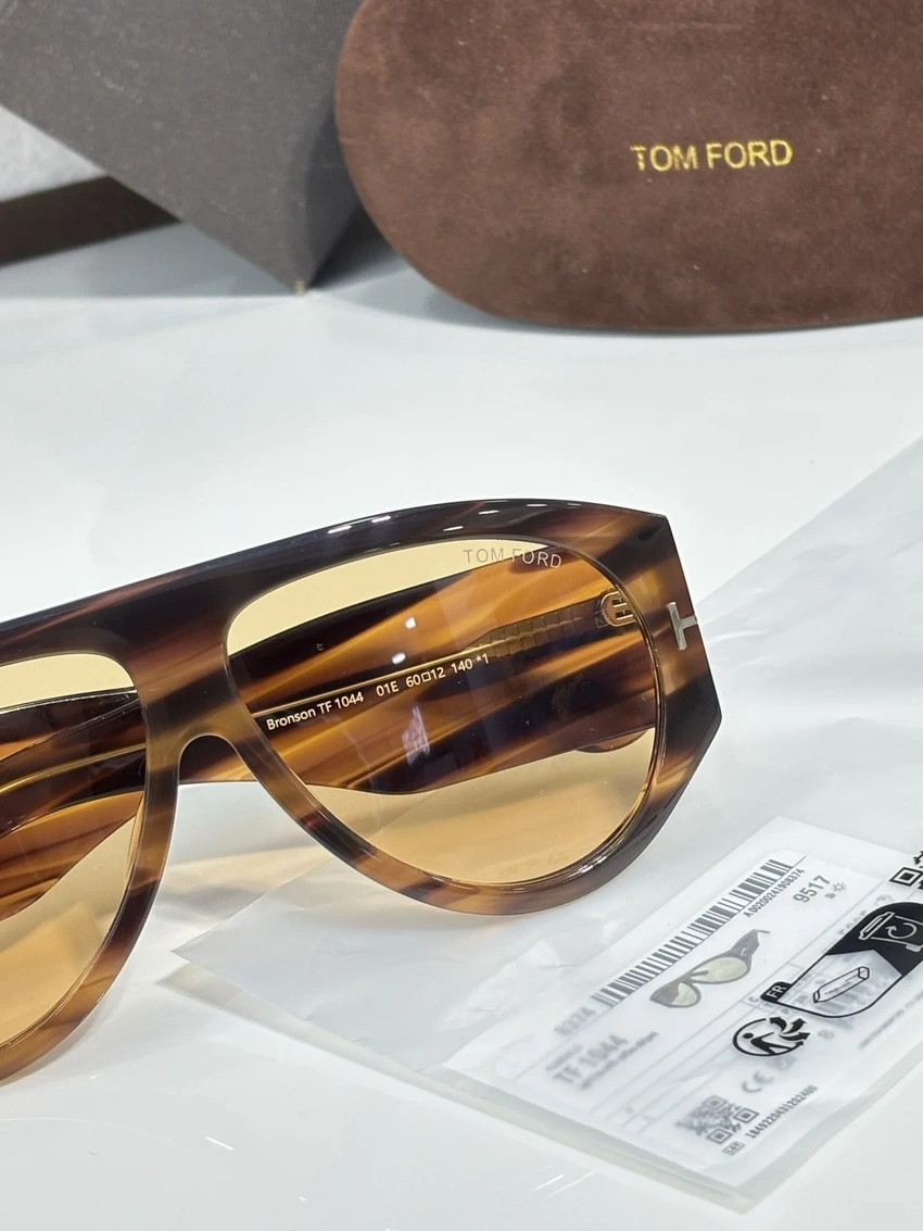 Tom Ford TF1044 Simona Sunglasses for Wholesale | Optical Store Supplier
