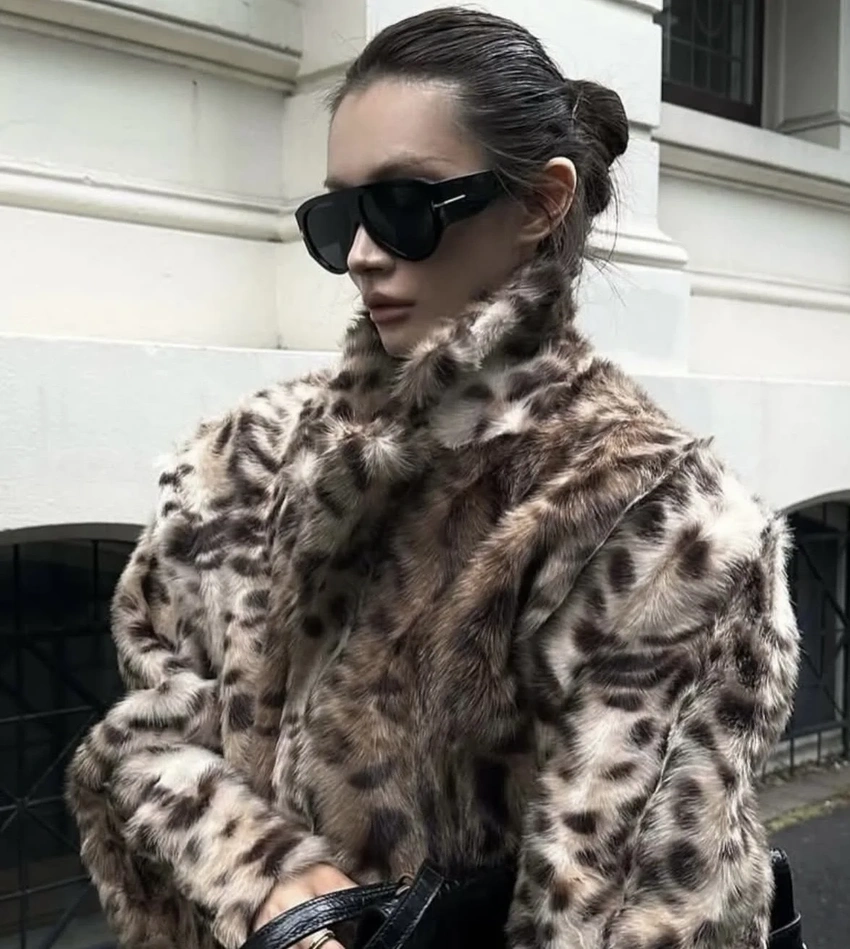Buy Tom Ford TF1044 Sunglasses Cat Eye Wholesale | Optical Importer