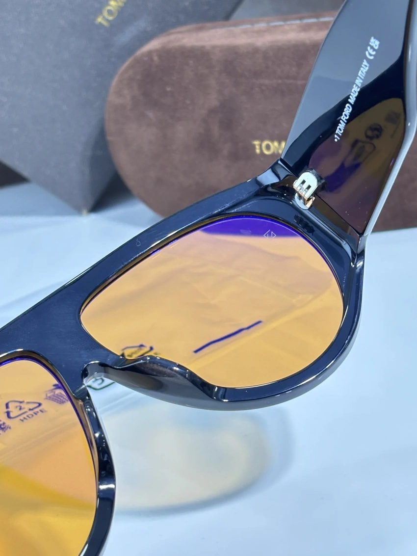 Tom Ford TF1044 Cecil Sunglasses for Wholesale | Optical Store Supplier