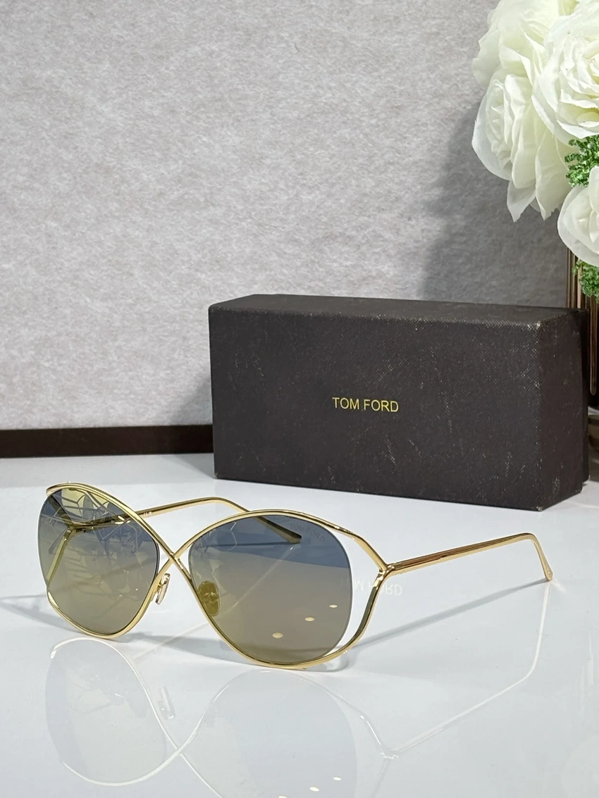 Premium Tom Ford TF1067 Colette Sunglasses – Wholesale Distributor