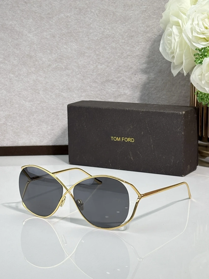 Premium Tom Ford TF1067 Colette Sunglasses – Wholesale Distributor
