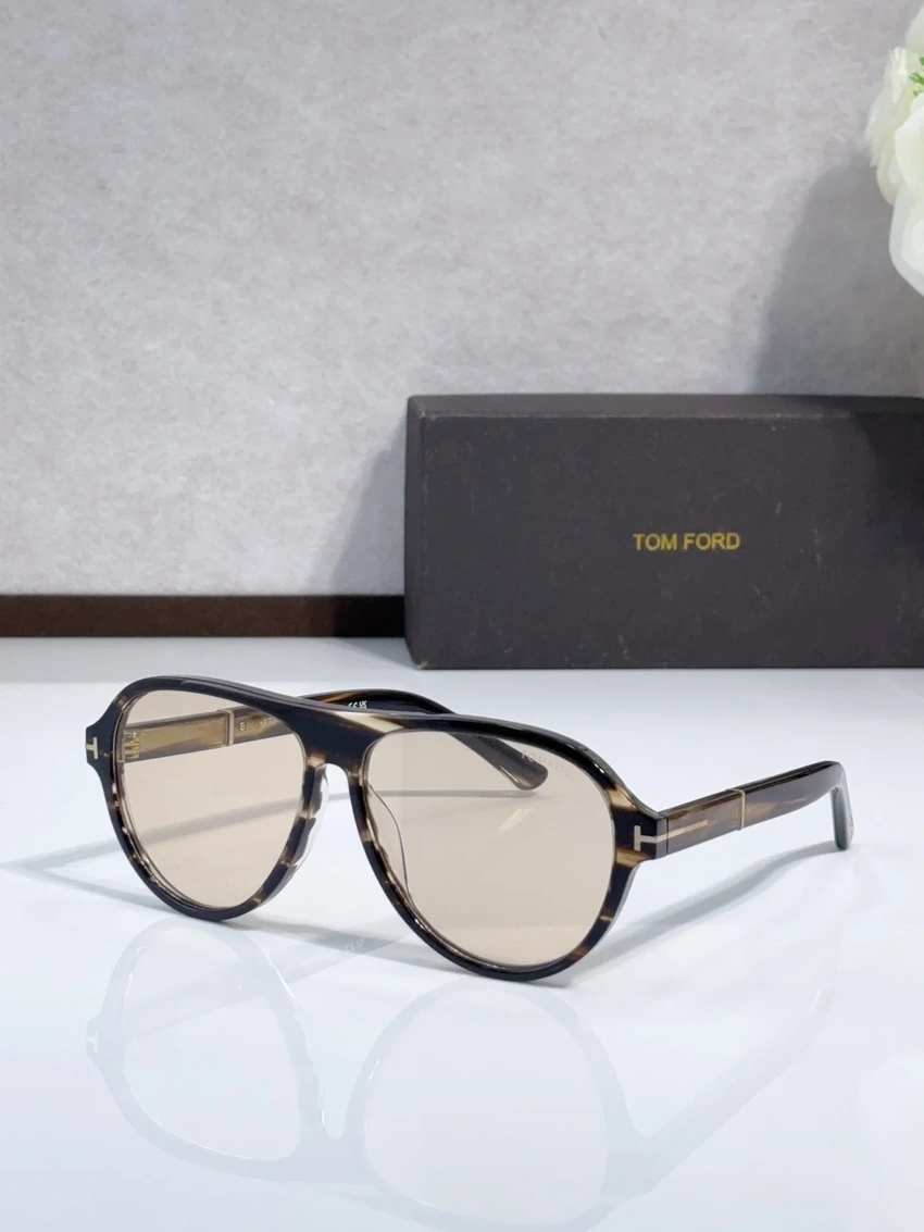 Wholesale Tom Ford TF1080 Women Sunglasses | B2B Optical Distributor