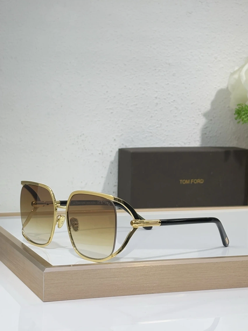 Buy Tom Ford TF1092 Sunglasses Hut Wholesale | Optical Importer