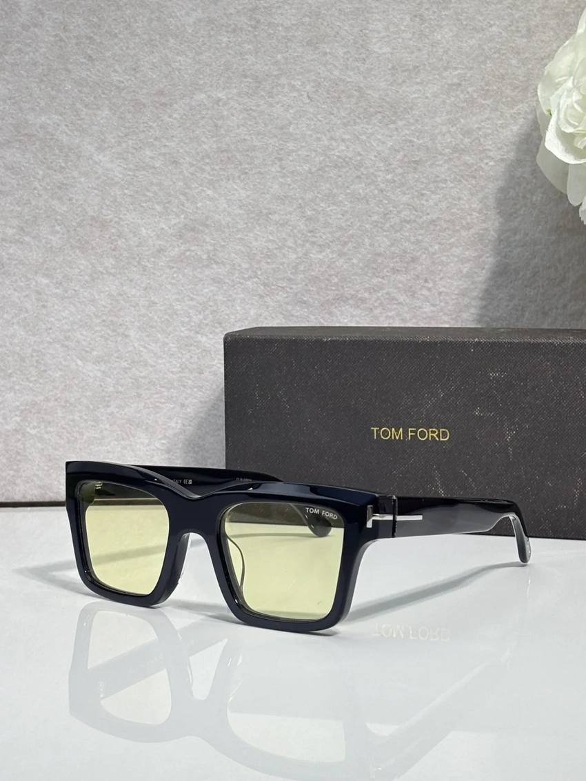 Wholesale Tom Ford TF1154 Camden Sunglasses | B2B Optical Distributor