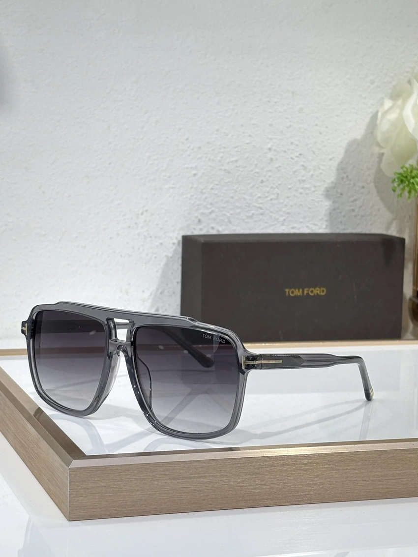Wholesale Tom Ford TF1177 Quincy Sunglasses | B2B Optical Distributor