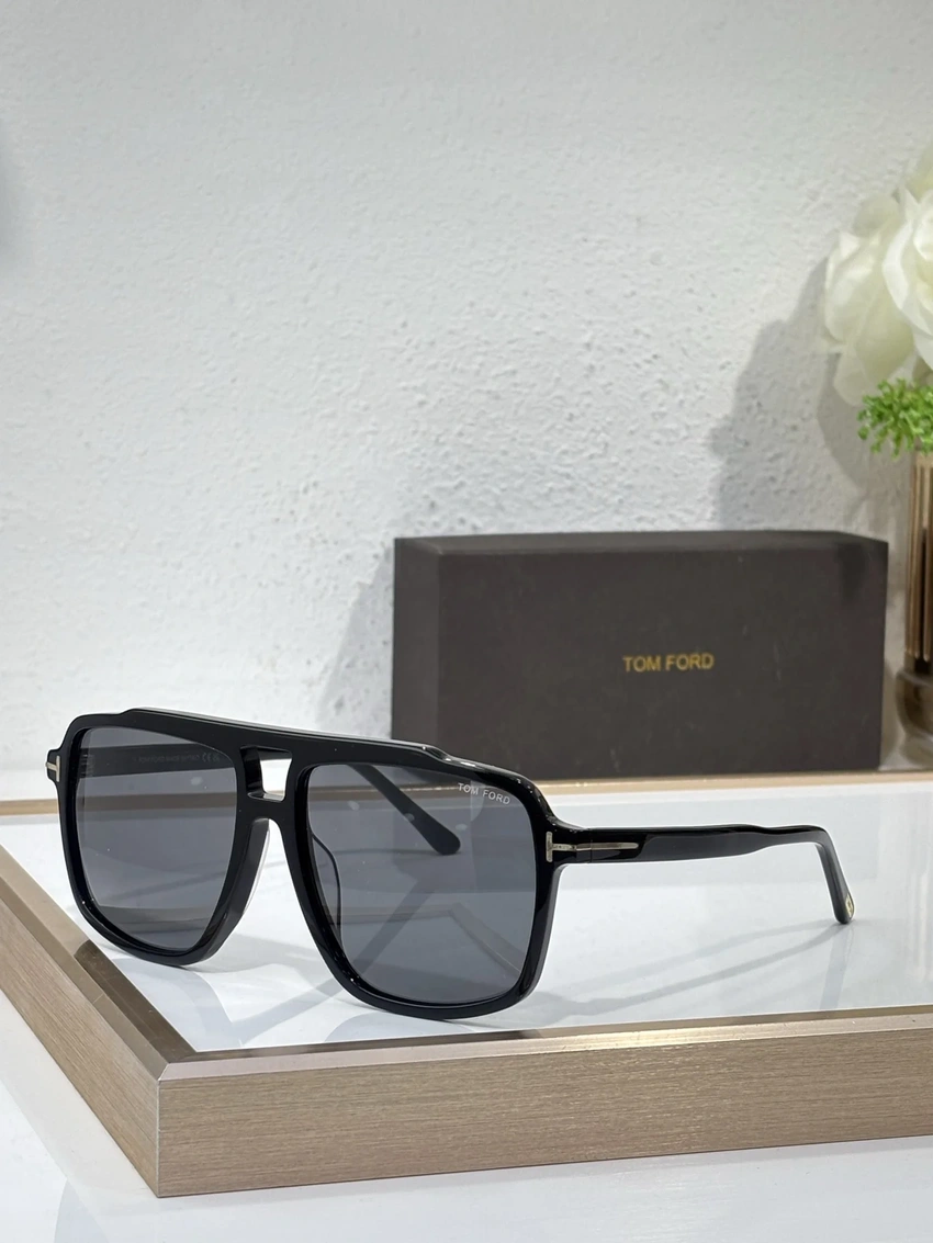 Wholesale Tom Ford TF1177 Quincy Sunglasses | B2B Optical Distributor
