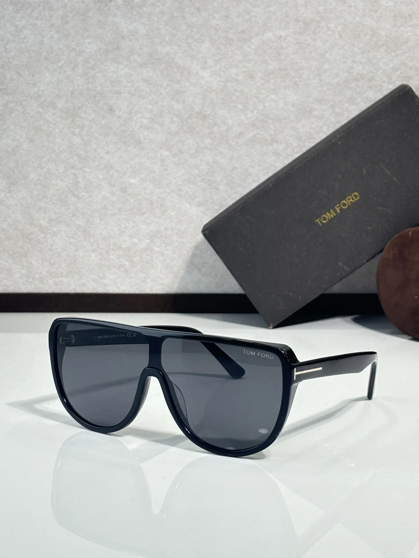 Premium Tom Ford TF1182 Raquel Sunglasses – Wholesale Distributor