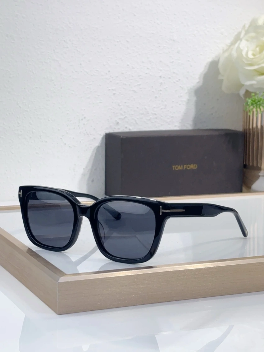 Tom Ford TF1216 Huxley Sunglasses – Wholesale Optical Frames Supplier