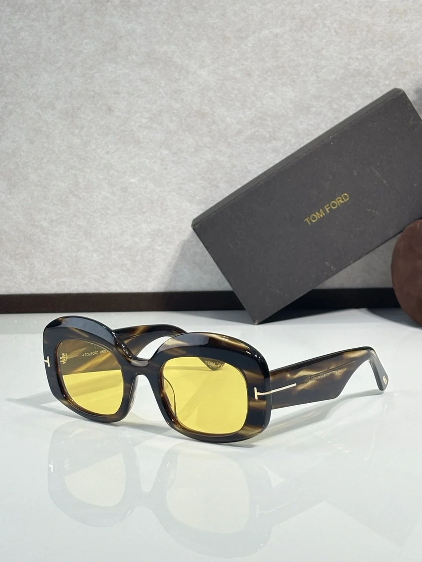 Wholesale Tom Ford TF1219 Celebrity Sunglasses | B2B Optical Distributor