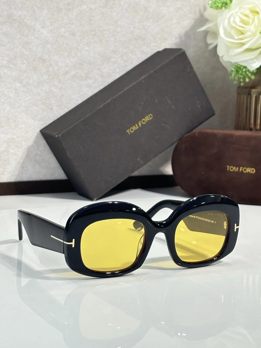 Wholesale Tom Ford TF1219 Celebrity Sunglasses | B2B Optical Distributor
