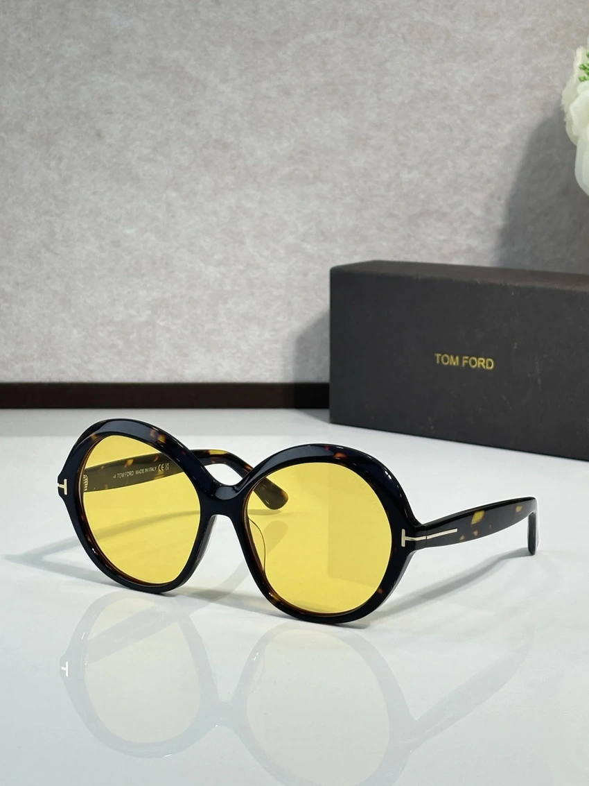 Wholesale Tom Ford TF1282 Rectangle Sunglasses | B2B Optical Distributor