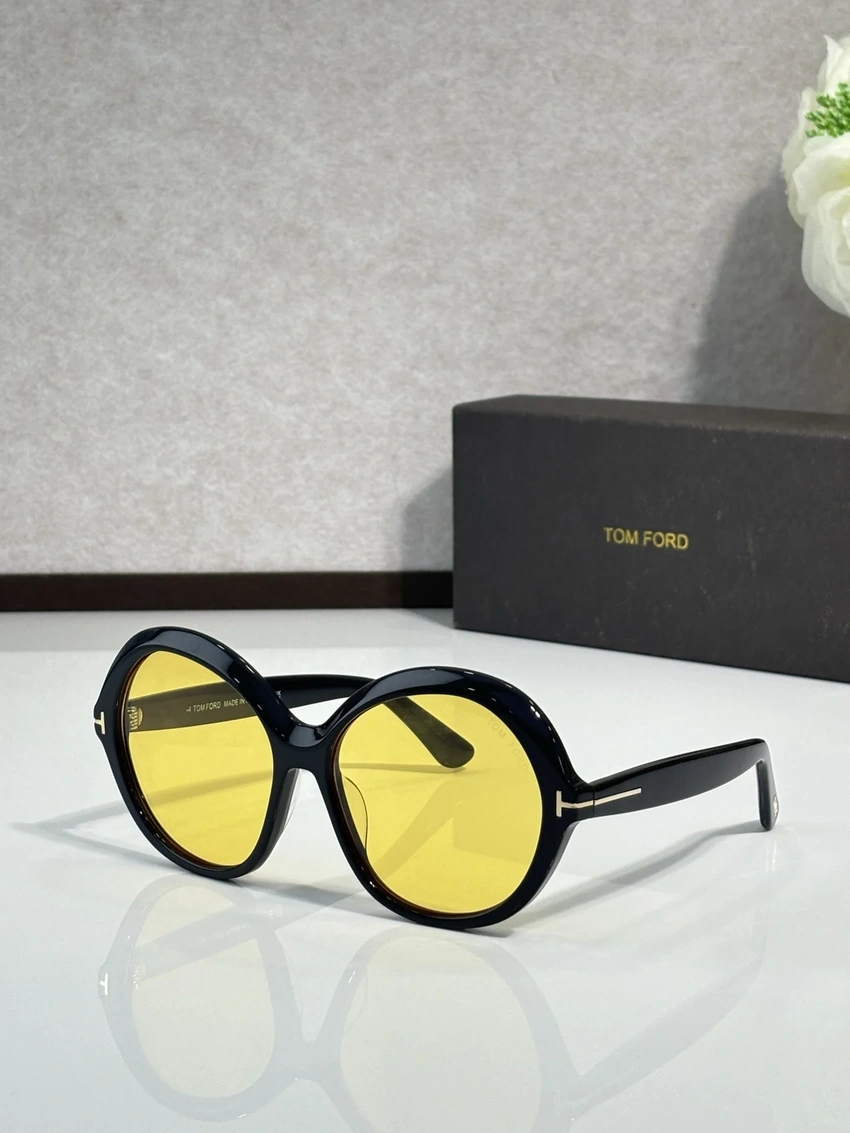 Wholesale Tom Ford TF1282 Rectangle Sunglasses | B2B Optical Distributor