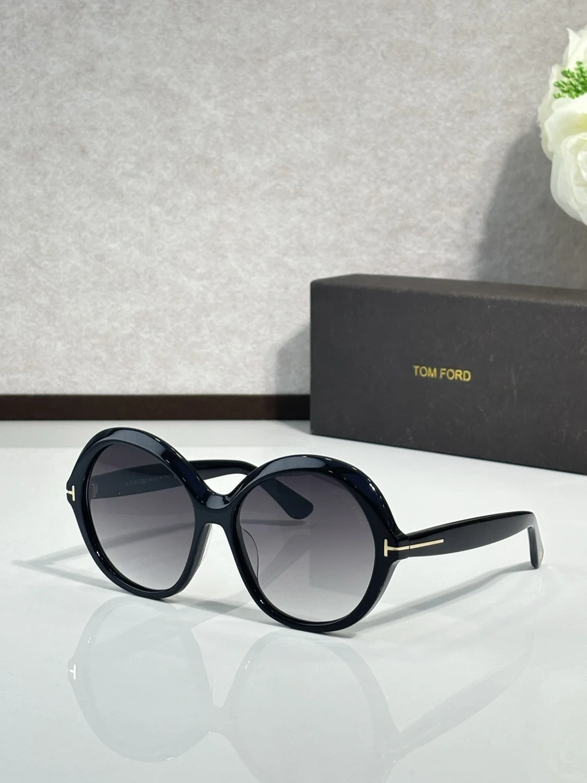 Wholesale Tom Ford TF1282 Rectangle Sunglasses | B2B Optical Distributor