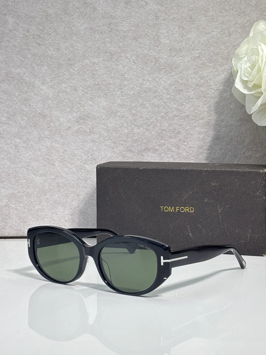 Tom Ford TF1295 Snowdon Sunglasses Wholesale | Optical Retail Supplier