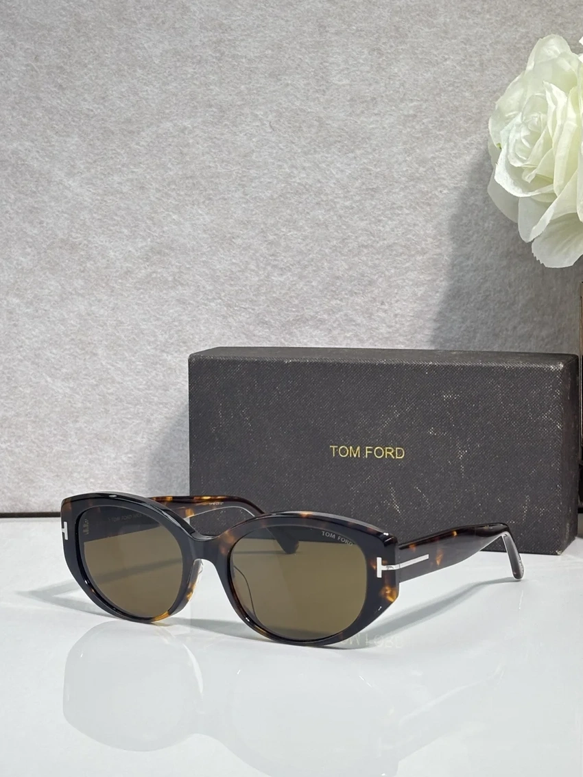 Tom Ford TF1295 Men’s Aviator Sunglasses for Wholesale | Optical Store Supplier