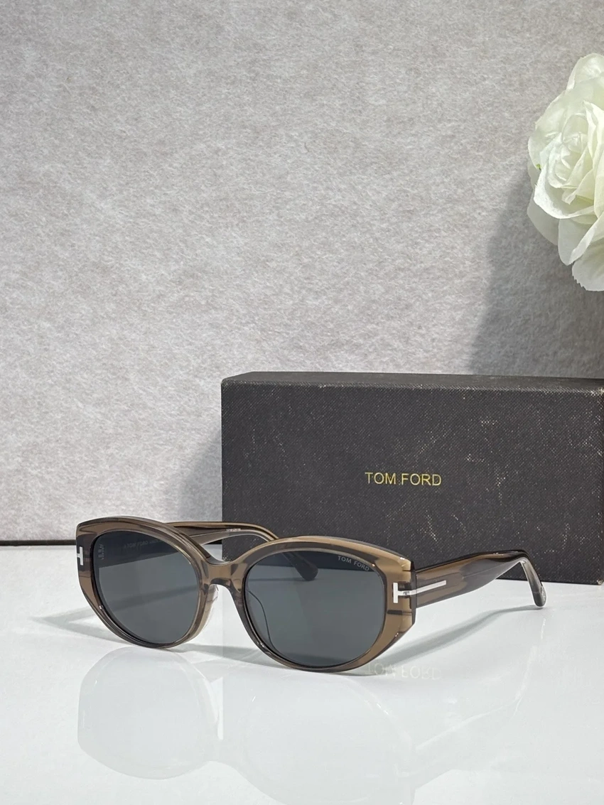 Tom Ford TF1295 Snowdon Sunglasses Wholesale | Optical Retail Supplier