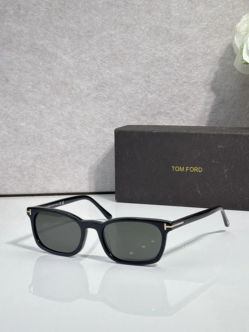 Tom Ford TF1300 Rhonda Sunglasses – Wholesale Optical Frames Supplier