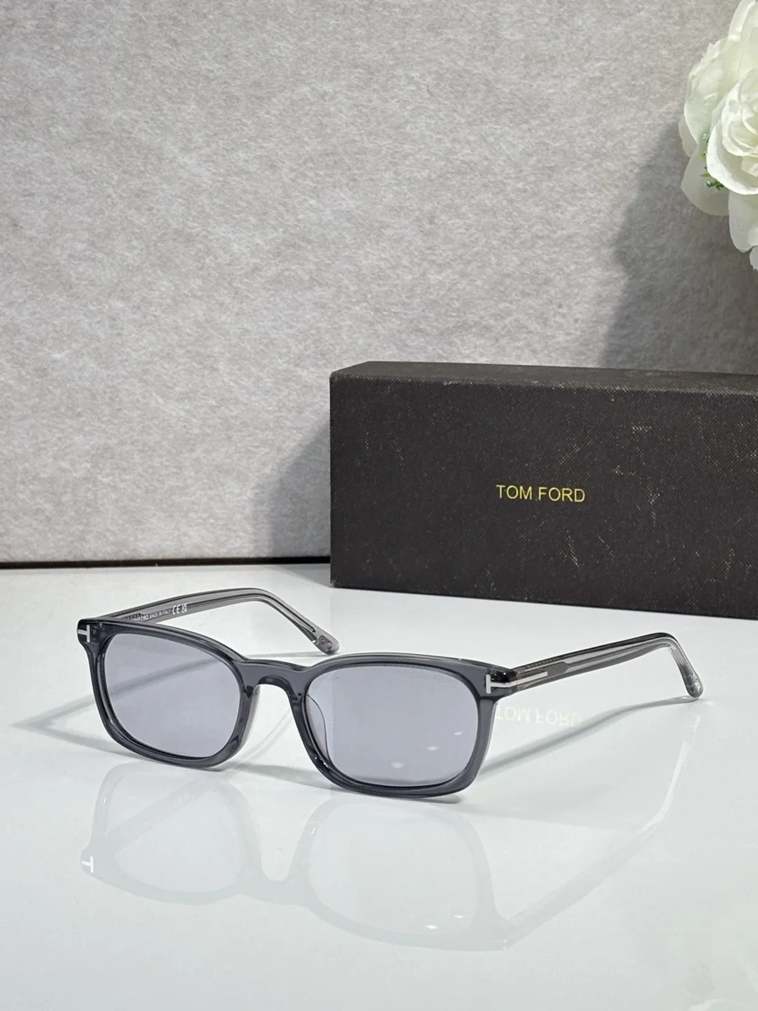 Tom Ford TF1300 Rhonda Sunglasses – Wholesale Optical Frames Supplier