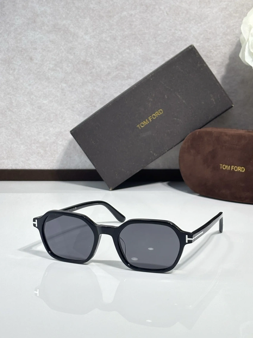 Premium Tom Ford TF1301 Sunglasses Women’s – Wholesale Distributor
