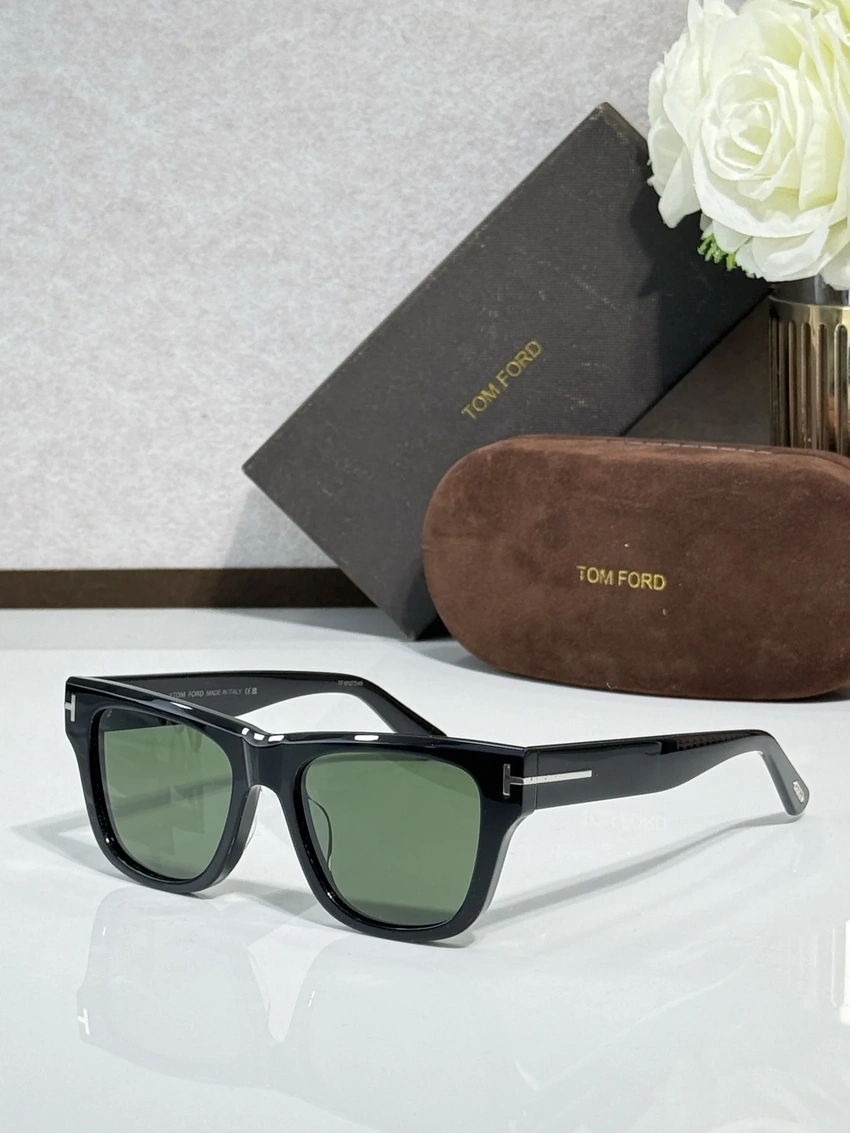 Buy Tom Ford TF1304 Sunglasses Black Wholesale | Optical Importer