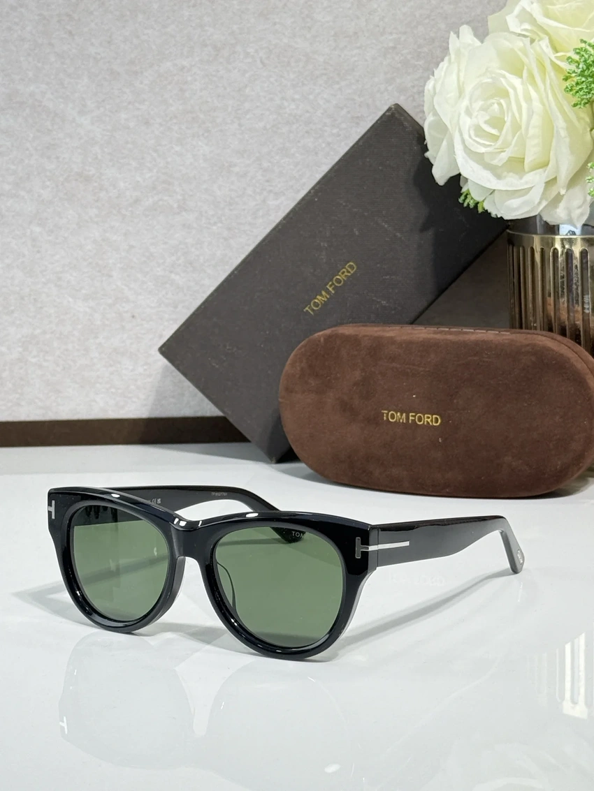 Premium Tom Ford TF1305 Men Sunglasses – Wholesale Distributor