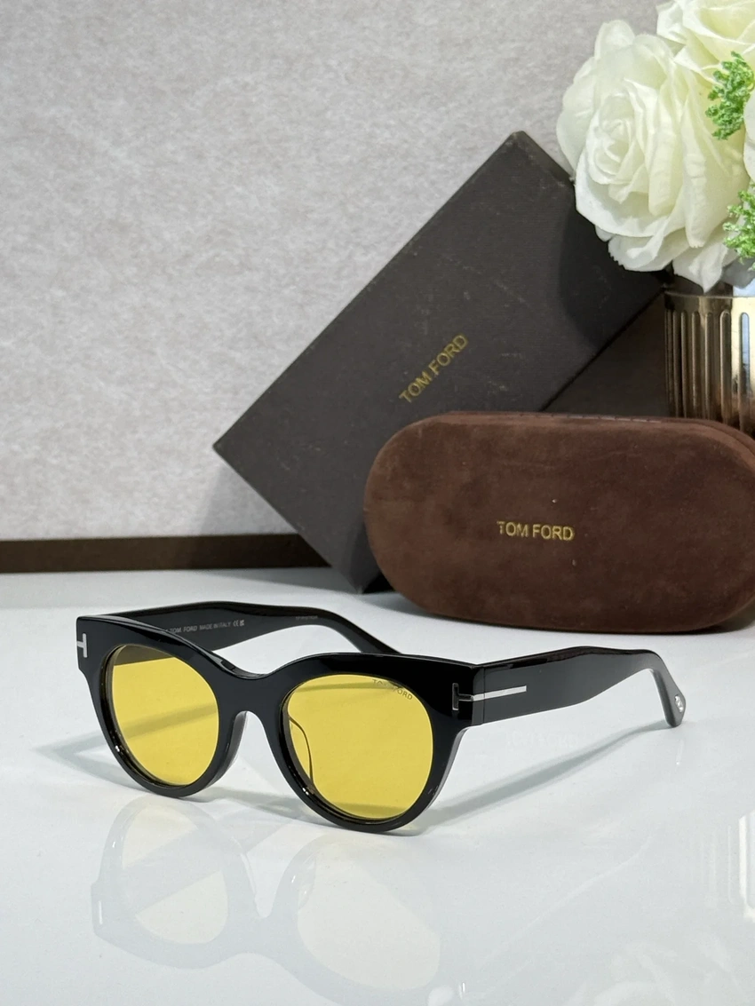 Wholesale Tom Ford TF1315 Shades Women | B2B Optical Distributor