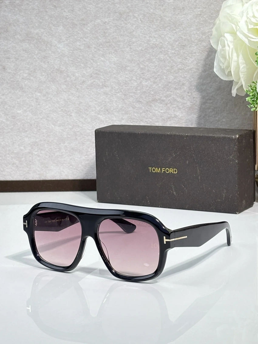 Premium Tom Ford TF1324 Black Aviator Sunglasses – Wholesale Distributor