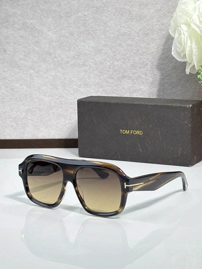 Premium Tom Ford TF1324 Sunglasses Vintage – Wholesale Distributor