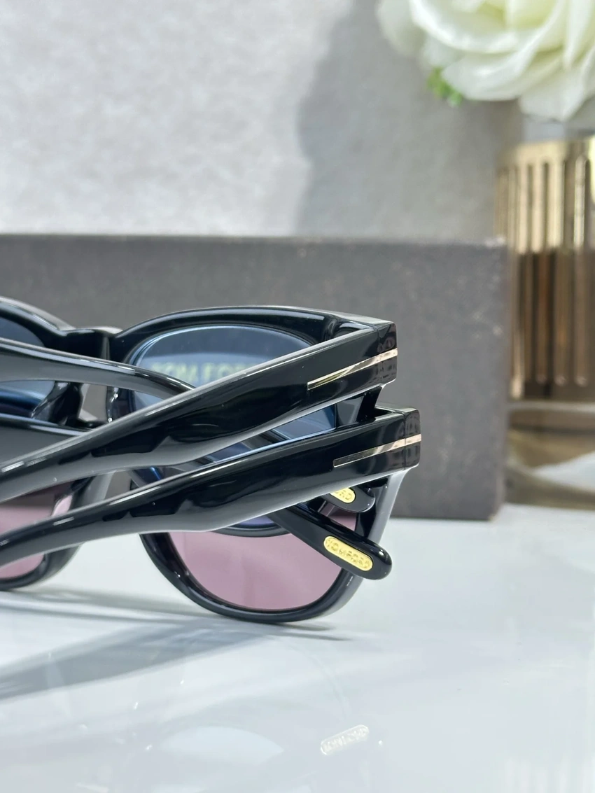 Wholesale Tom Ford TF1362 Bronson Ft1044 Sunglasses | B2B Optical Distributor