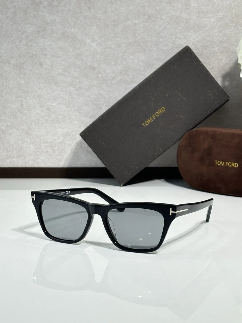 Tom Ford TF1362 With Sunglasses – Wholesale Optical Frames Supplier