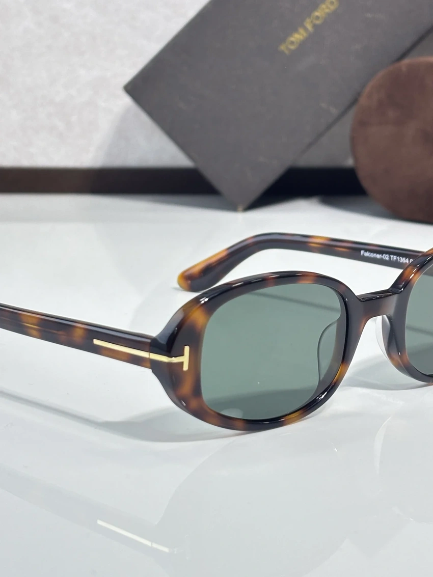 Premium Tom Ford TF1364 Yellow Aviator Sunglasses – Wholesale Distributor