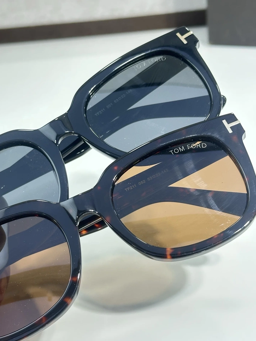 Wholesale Tom Ford TF211 Aviator Sunglasses | B2B Optical Distributor