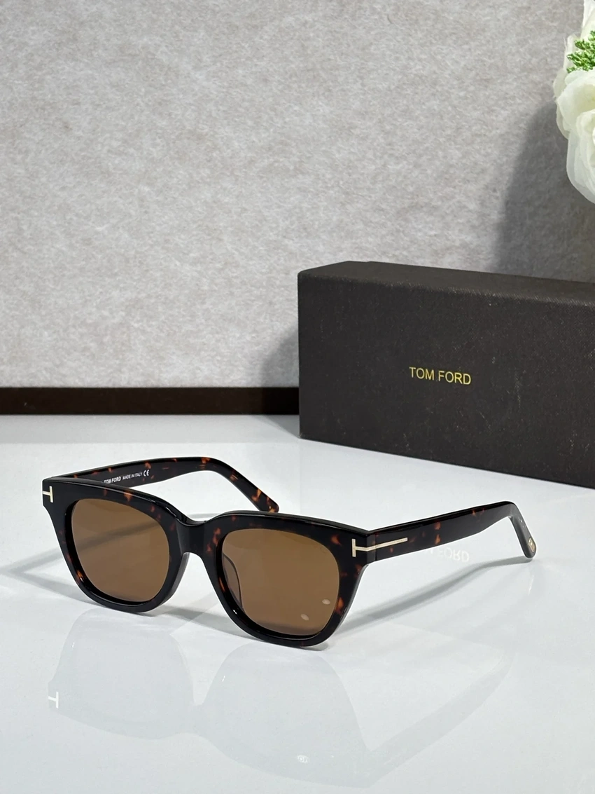 Tom Ford TF237 Sunglasses Ladies Wholesale | Optical Retail Supplier
