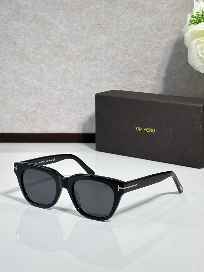Wholesale Tom Ford TF237 Square Sunglasses | B2B Optical Distributor