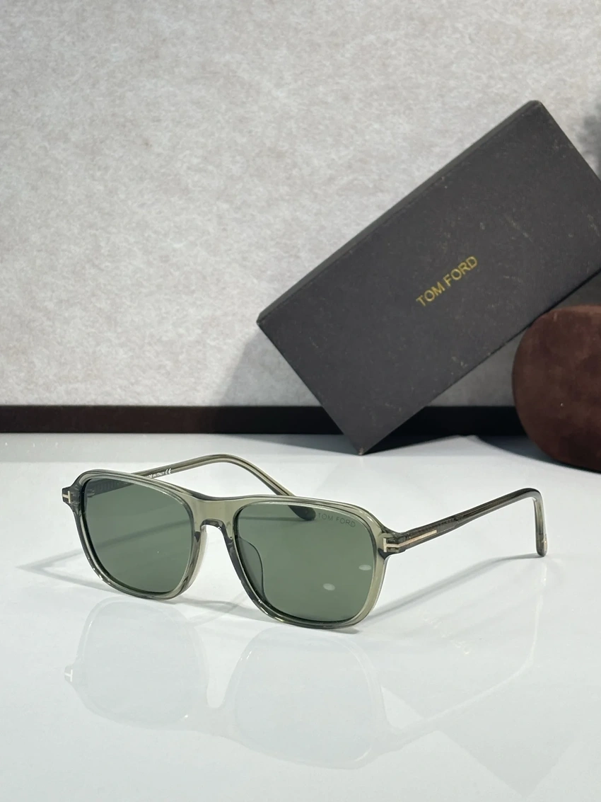 Tom Ford TF5806 Bronson Sunglasses Dupe for Wholesale | Optical Store Supplier