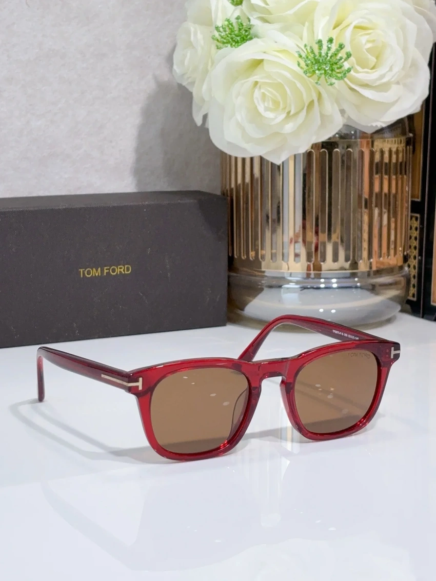 Tom Ford TF5870 Oversized Sunglasses Women for Wholesale | Optical Store Supplier