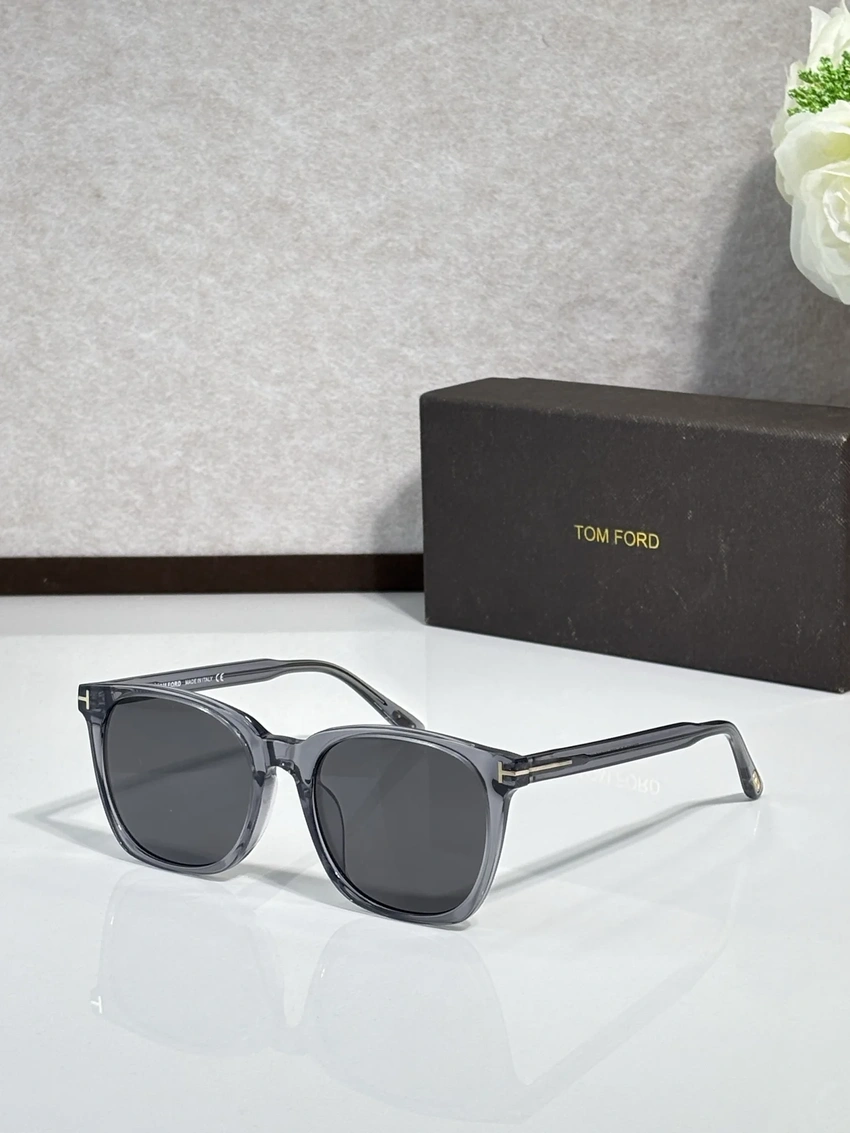 Tom Ford TF6052 Sunglasses Brown Wholesale | Optical Retail Supplier