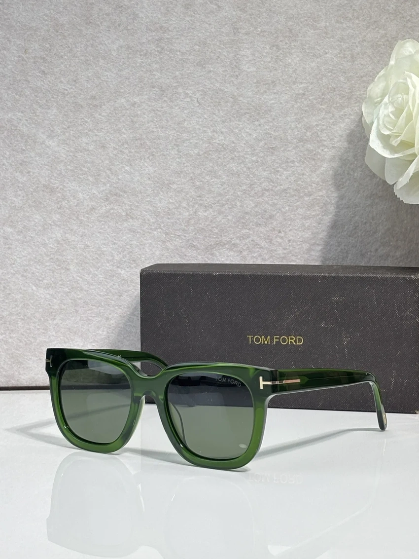 Tom Ford TF690 Jake Sunglasses – Wholesale Optical Frames Supplier