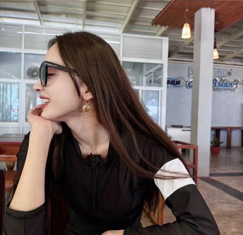 Tom Ford TF892 Turner Sunglasses Wholesale | Optical Retail Supplier