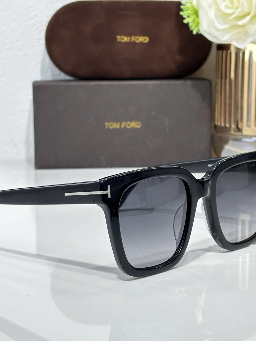 Tom Ford TF892 Raven Sunglasses – Wholesale Optical Frames Supplier
